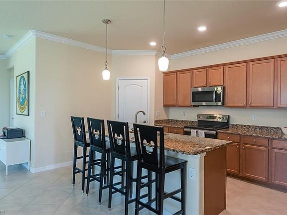 5th image of 2505 Caslotti Way