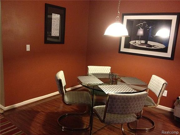 5th image of 28207 Oakmonte Cir E #1