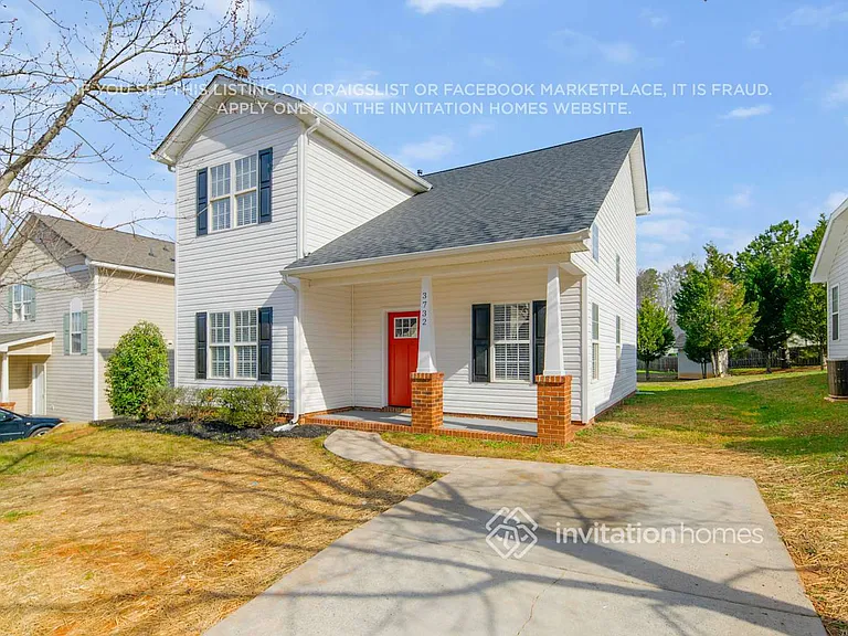 3732 Bullard St — Photo 3