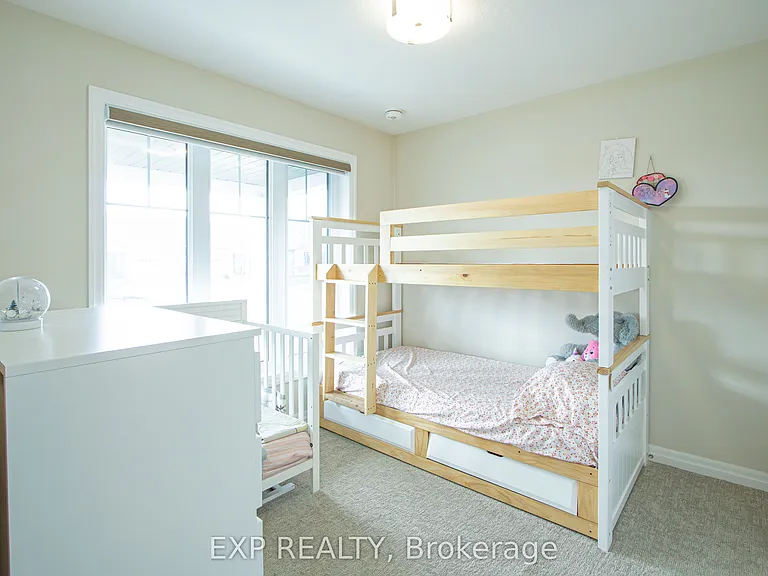 17 Harlequin Ct — Photo 13