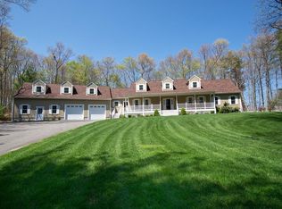 117 Circuit St, Hanover, MA 02339