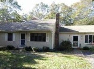 7 Chaucer St, Sandwich, MA 02563