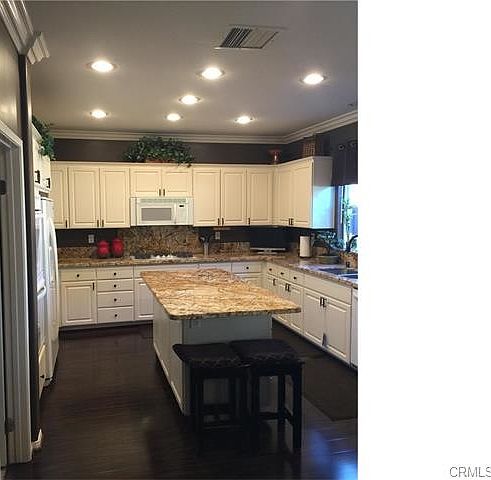 1st image of 38059 Copperwood St