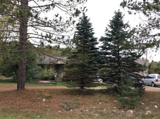 7561 E 30 3/4 Rd, Cadillac, MI 49601