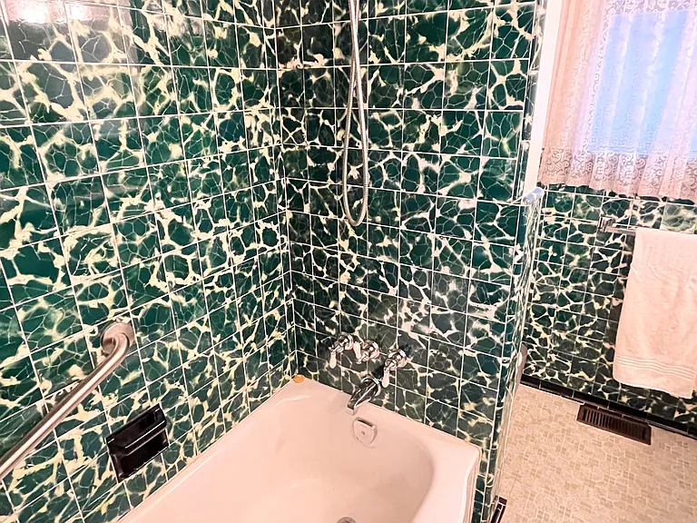 2819 E 10th Ave — Photo 17
