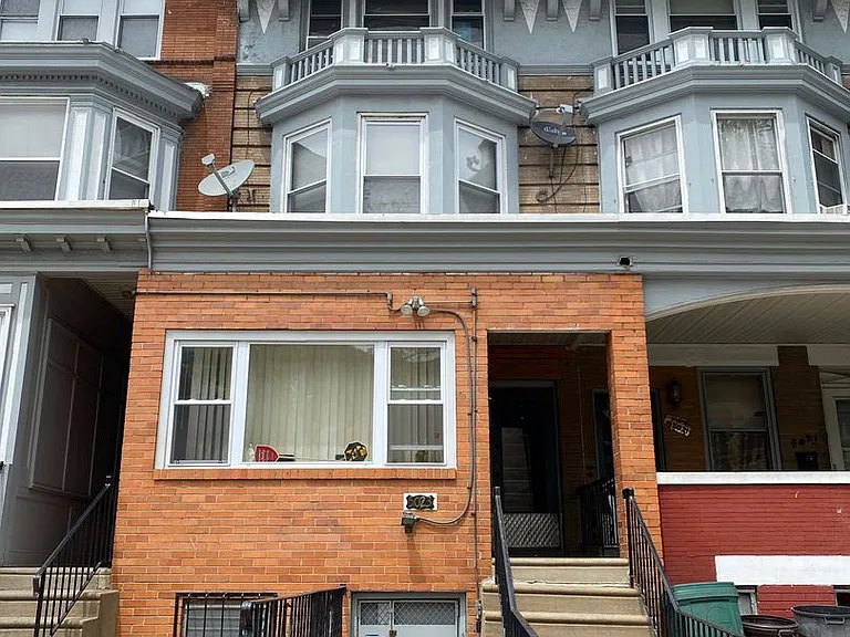 5023 Walnut Street — Photo 6