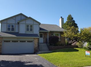 416 Devon Ln, Bolingbrook, IL 60440