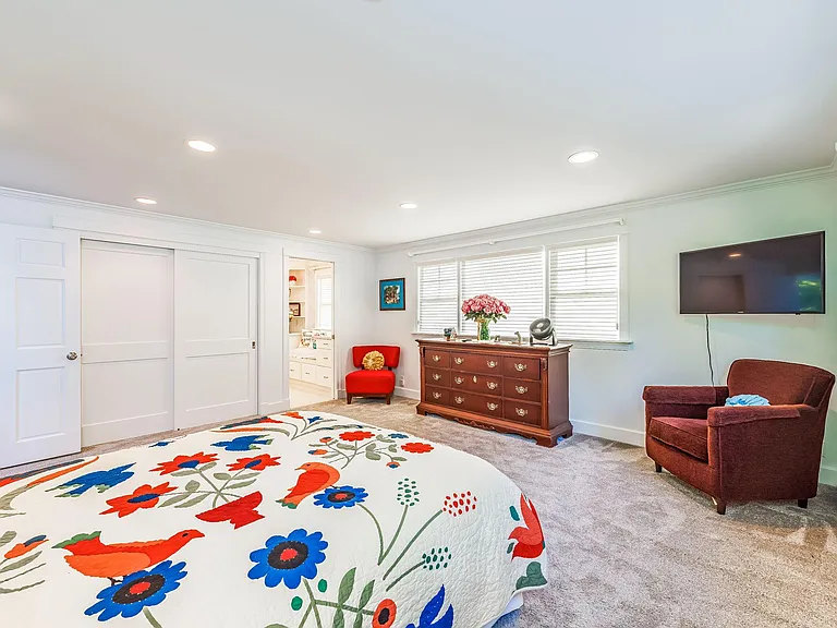 10648 NE 47th Pl — Photo 34