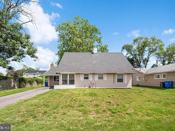 11 Sedgwick Ln, Willingboro, NJ 08046