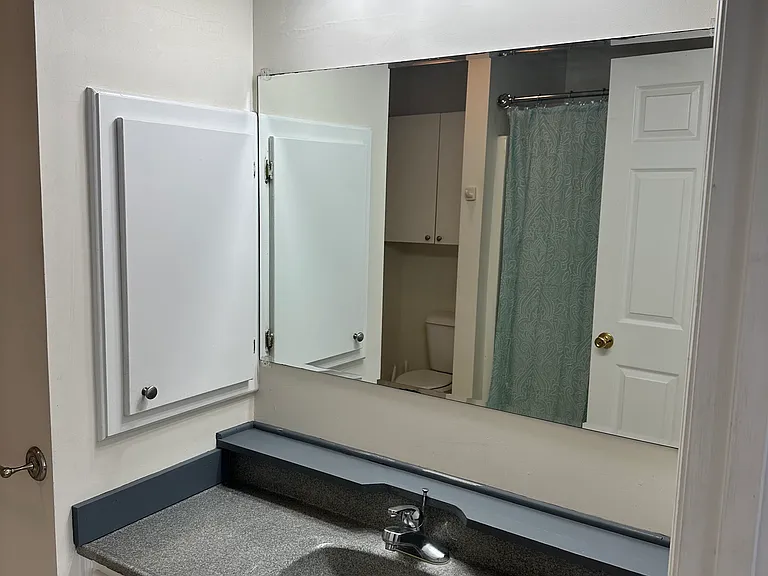 103 N Center St #C — Photo 6