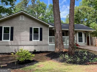 723 Lookout Pointe, Lawrenceville, GA 30043