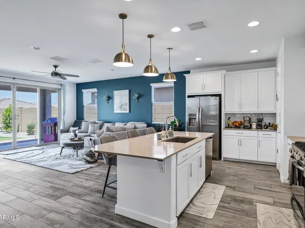 1652 W ESTES Way, Phoenix, AZ 85041