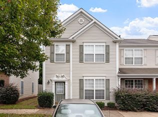 8201 Rhiannon Rd, Raleigh, NC 27613