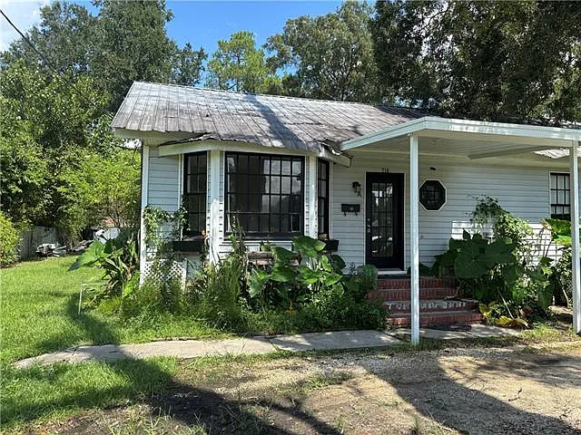 2 bed, 2.0 bath, 1100 sqft, $1,300 — Photo 1