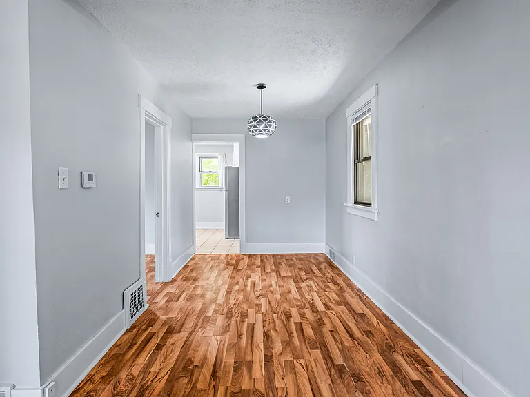 6148 Ruggles St — Photo 5