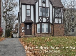 3634 Glencairn Rd UNIT 2, Beachwood, OH 44122