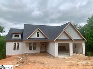 72 Packforest Rd, Taylors, SC 29687