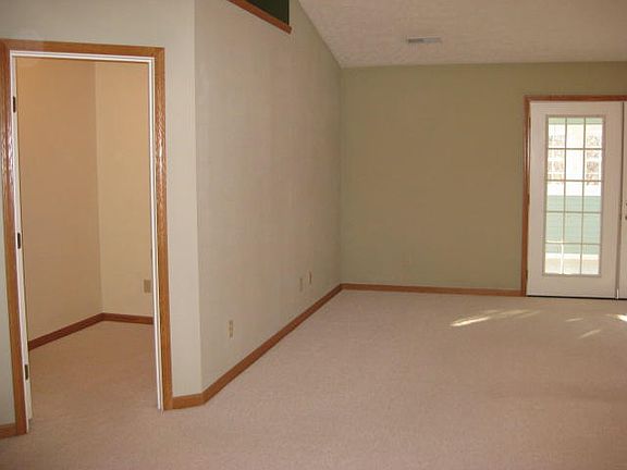 4th image of 318 Driftwood Dr