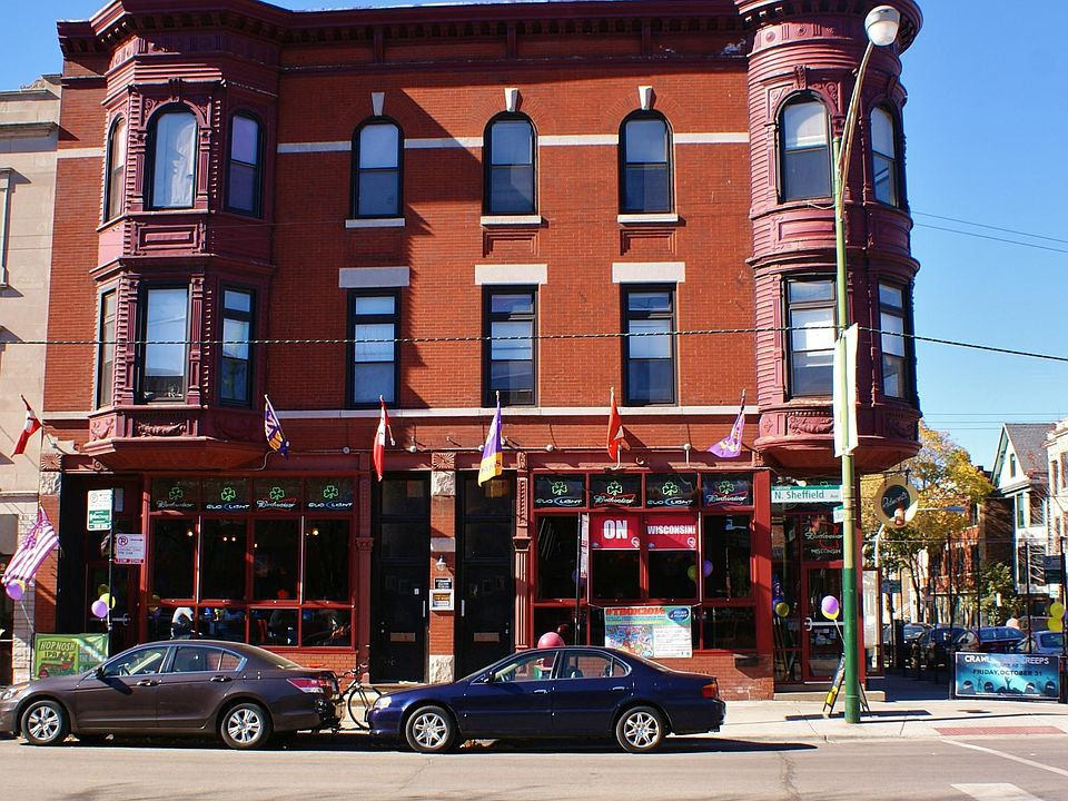 2nd image of 3358 N Sheffield Ave #5B
