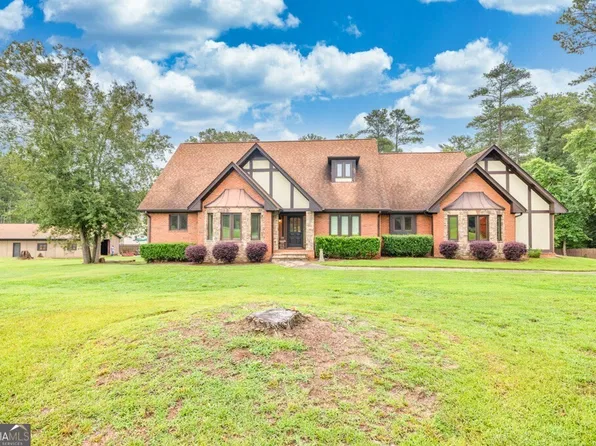 3280 Pate Dr, Snellville, GA 30078
