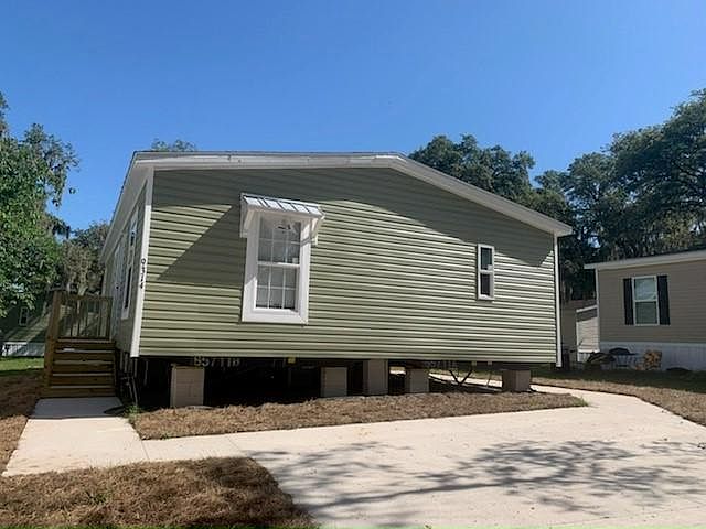 2nd image of 9314 Victoria Ln #408