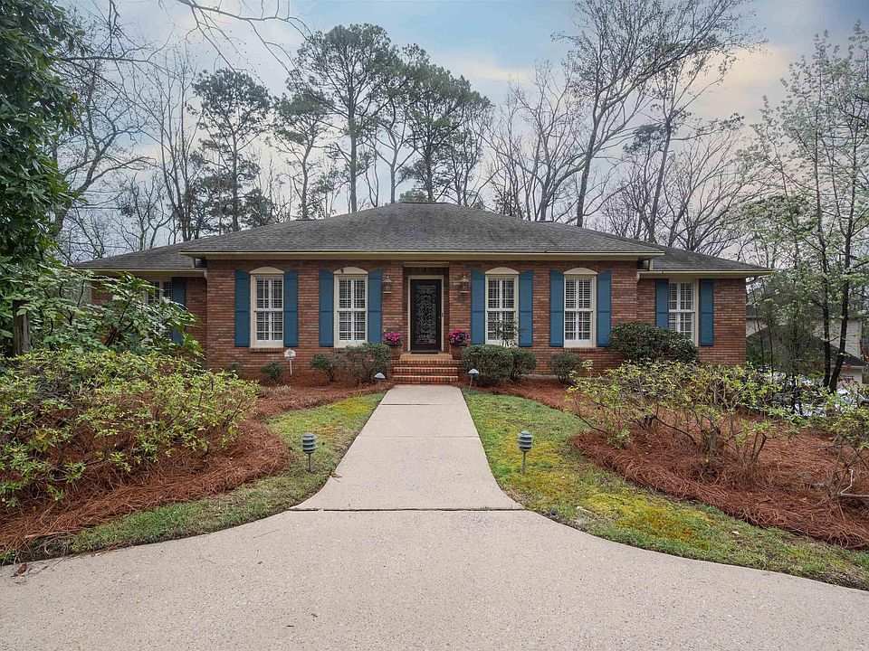 1st image of 843 Willow Oak Dr