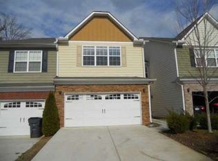 1611 Creek Bend Ln, Lawrenceville, GA 30043