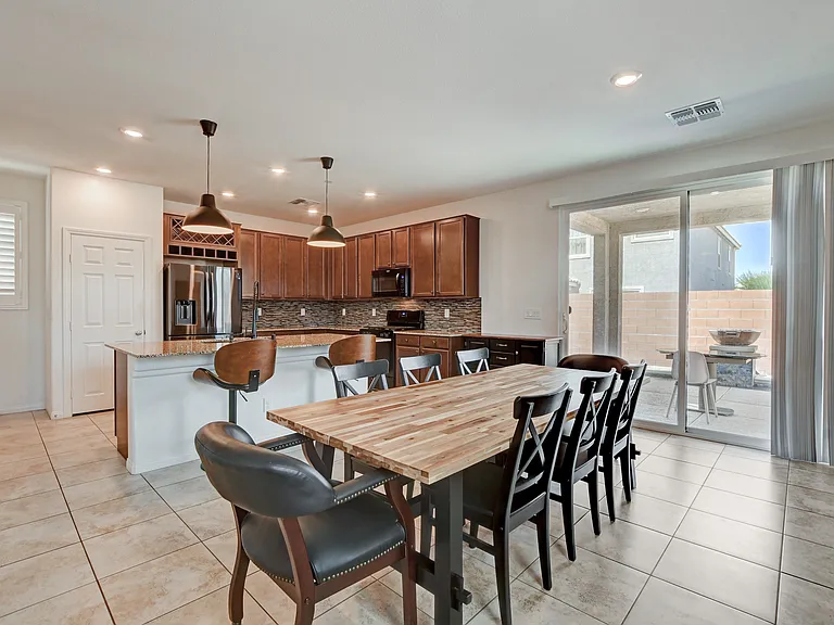 6458 Blue Ember Ave — Photo 16