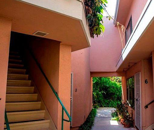 3rd image of 11818 Gateway Blvd APT 12