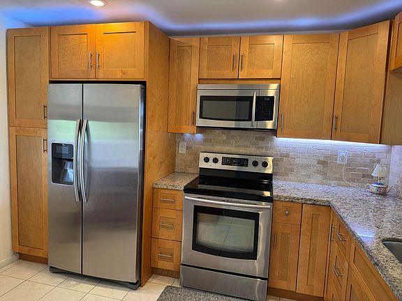 5th image of 2766 S CARAMBOLA Circle S #406