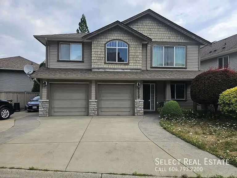 46739 Hudson Rd — Photo 1