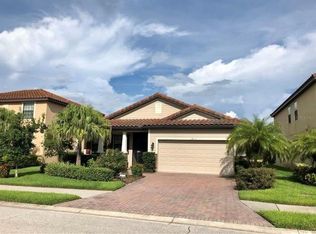 8111 36th St E, Sarasota, FL 34243