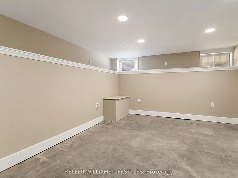 79 Beaconsfield Ave #3 — Photo 8