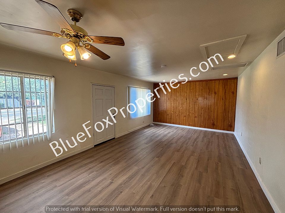 1st image of 3020 N Park Ave Unit 1
