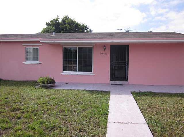 1st image of 20412 NW 43rd Ct