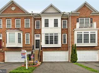 17570 Victoria Falls Dr, Dumfries, VA 22025