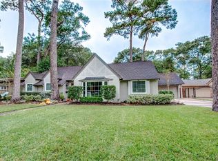 1655 Imperial Crown Dr, Houston, TX 77043