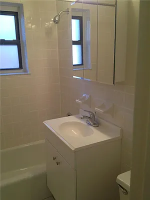 Rented by Mirador Real Estate | media 4