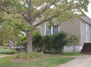 3 Rose Cir, Newark, DE 19711