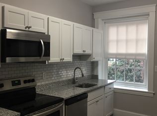 53 Elm St APT 5, Worcester, MA 01609