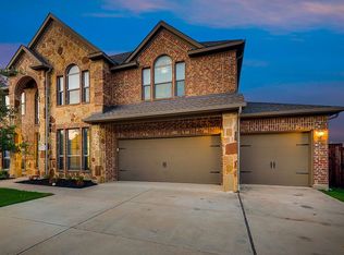416 Aylesbury Dr, Roanoke, TX 76262