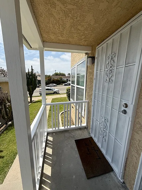 Primary Photo - 6116 Overhill Dr #6116