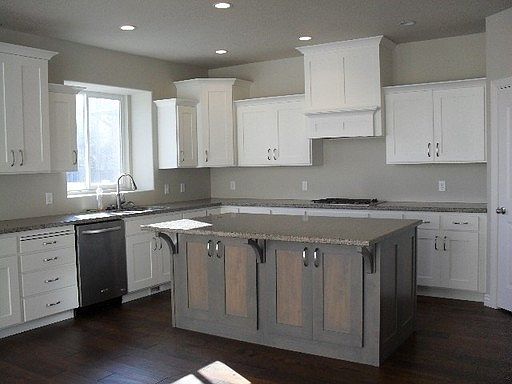 3rd image of 2539 W 6200 S
