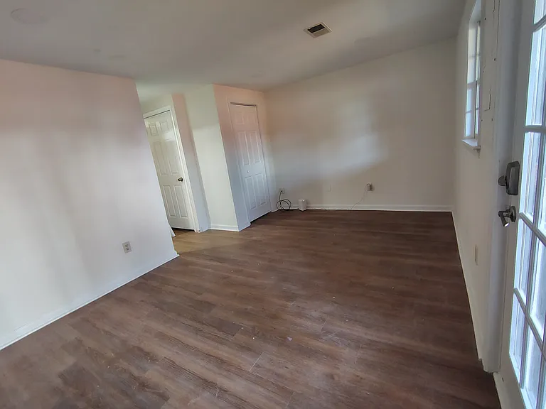 44030 Laceyville Ter — Photo 3