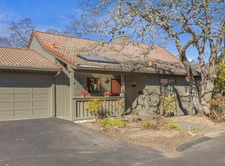 11 Oak Forest Ln, Santa Rosa, CA 95409