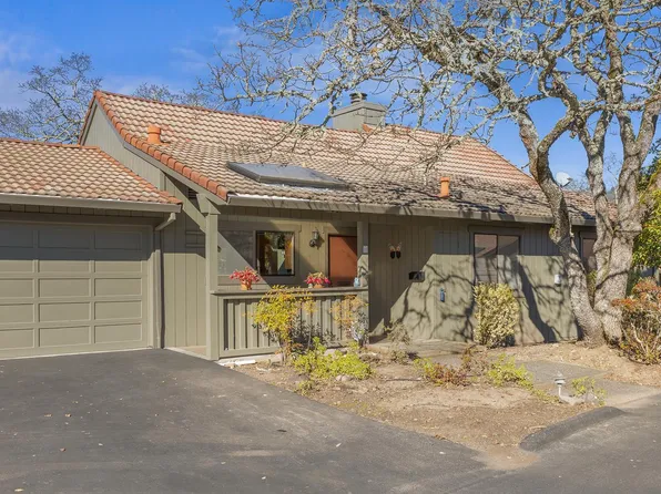 11 Oak Forest Lane, Santa Rosa, CA 95409