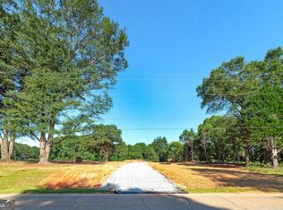 3000 Extension South St #6, Griffin, GA 30224