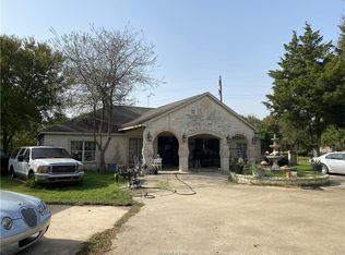 3447 Water Well Rd, Bryan, TX 77807