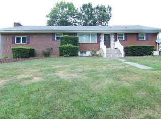 1647 Carol Ln, Roanoke, VA 24014
