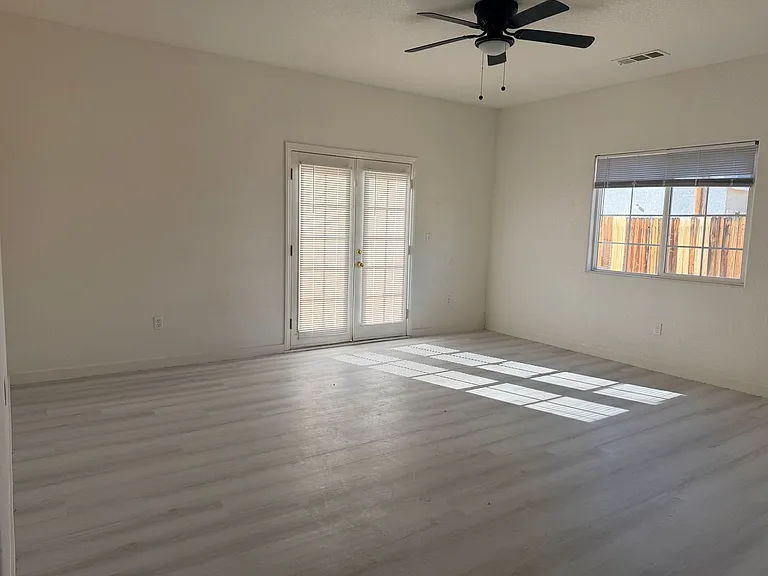 8160 Kalmia Ave — Photo 4